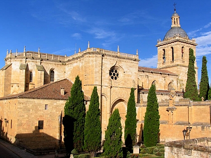 The Atlantic Romanesque gauges the Cathedral of Ciudad Rodrigo