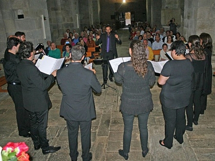 Románico Atlántico llevará la música a la iglesia de San Martín de Castañeda