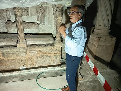El Plan Románico Atlántico muestra las obras de La Magdalena a medio centenar de profesores